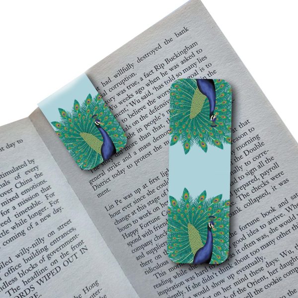 Peacock MOCKUP Elegant Peacock